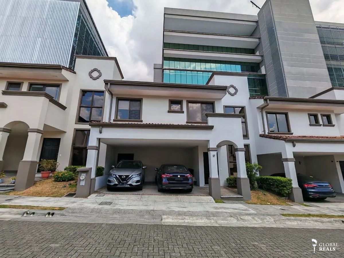 🏠 Venta de casa en condominio Atocha, Lagunilla, Heredia🏠