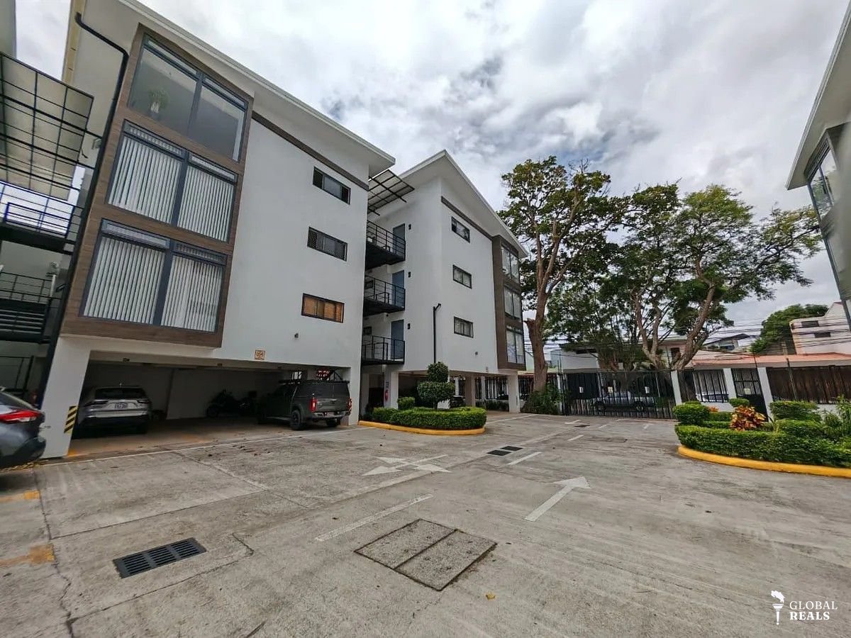 🏠Apartamento en Venta en Condominio Distrito Irazú, La Uruca, San José🏠