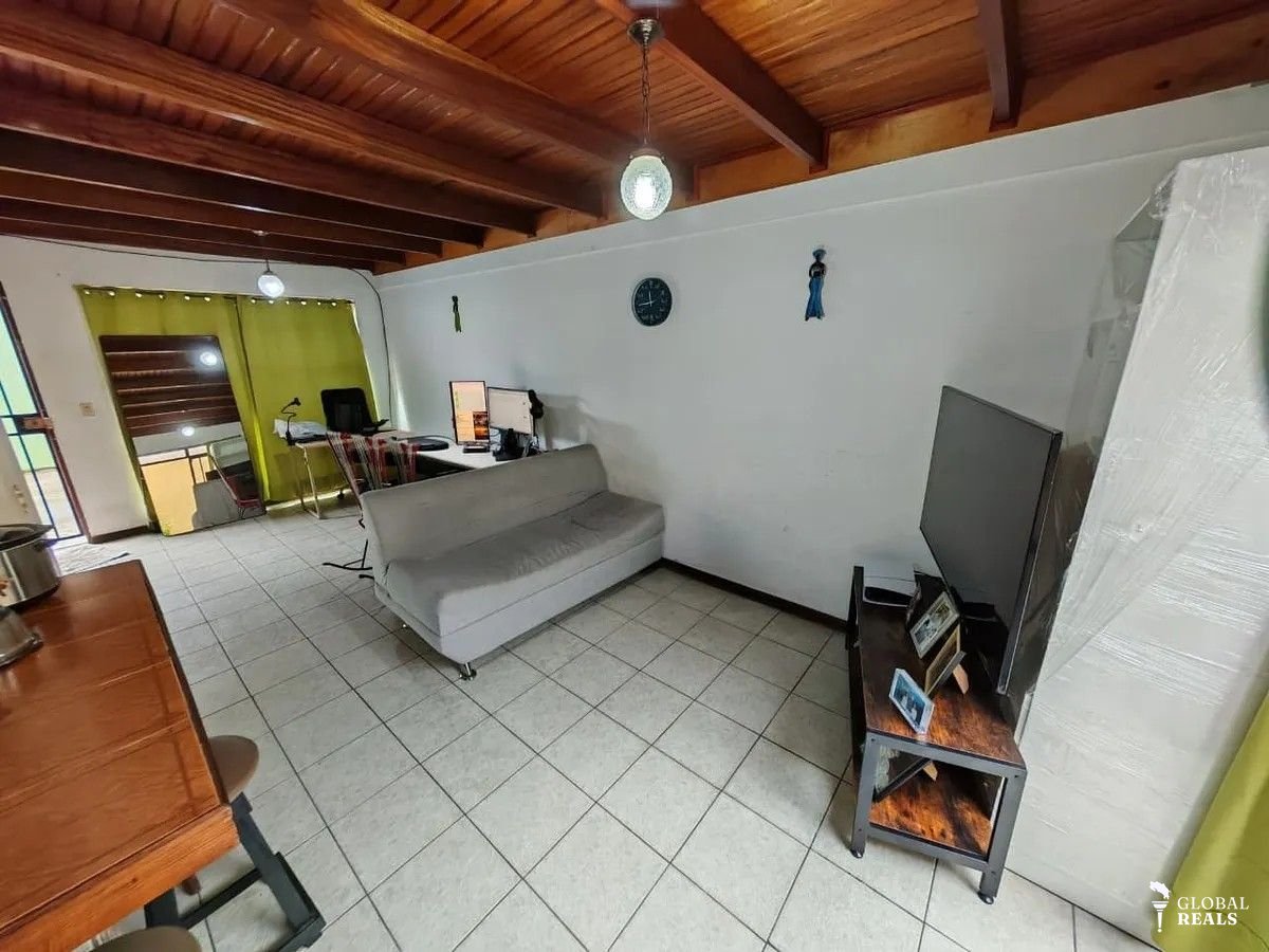🏠 Venta de edificio con cuatro apartamentos en venta en Montelimar, Goicoechea🏠 Flujo de caja inmediato: 7% anual