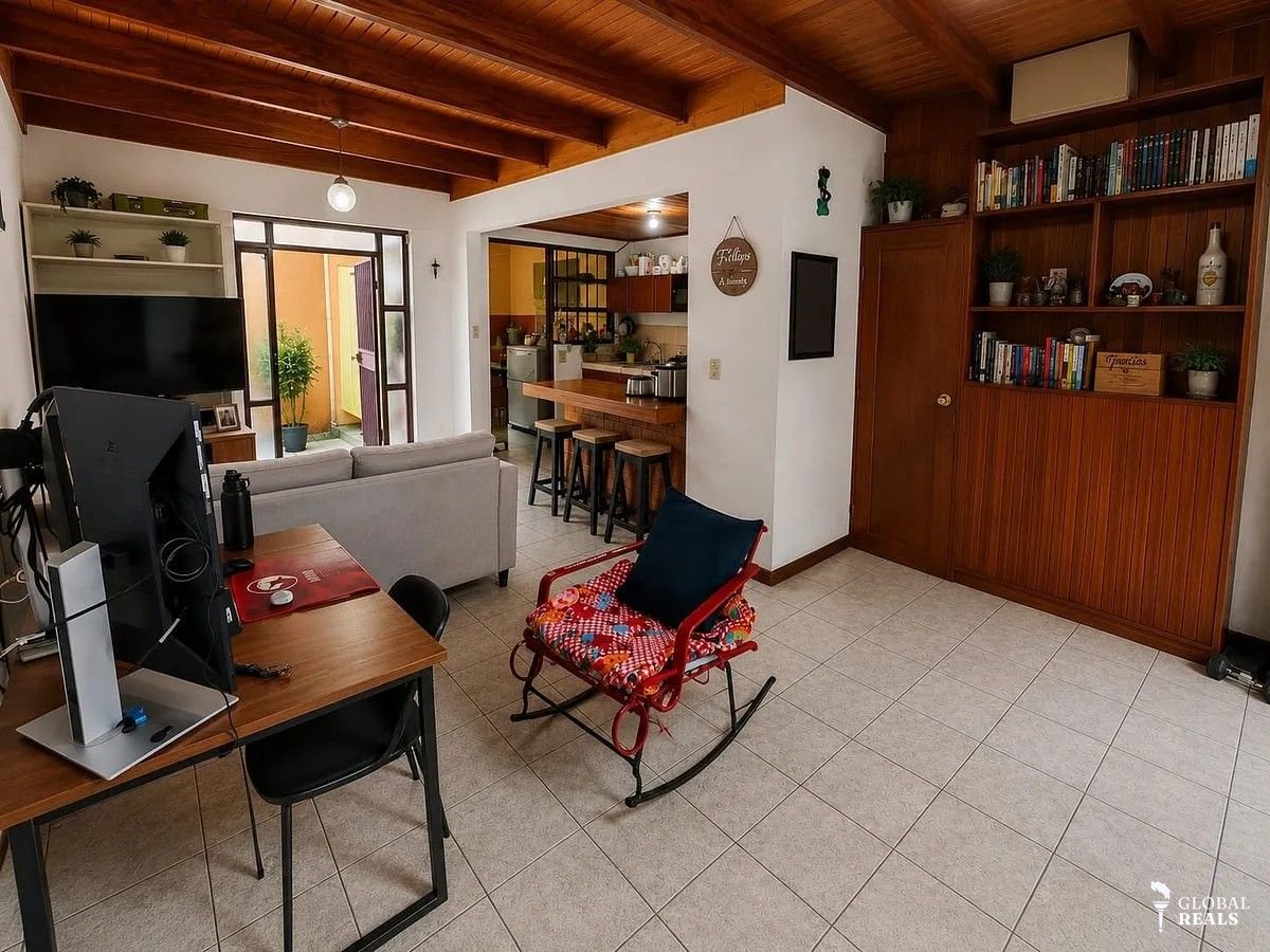 🏠 Venta de edificio con cuatro apartamentos en venta en Montelimar, Goicoechea🏠 Flujo de caja inmediato: 7% anual