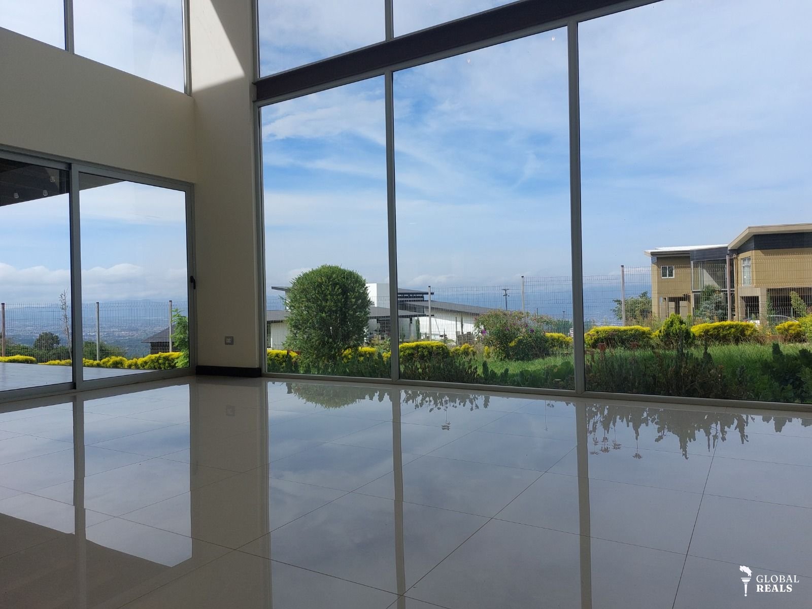🏡 Casa moderna con vistas panorámicas | San Rafael, Heredia 🏡