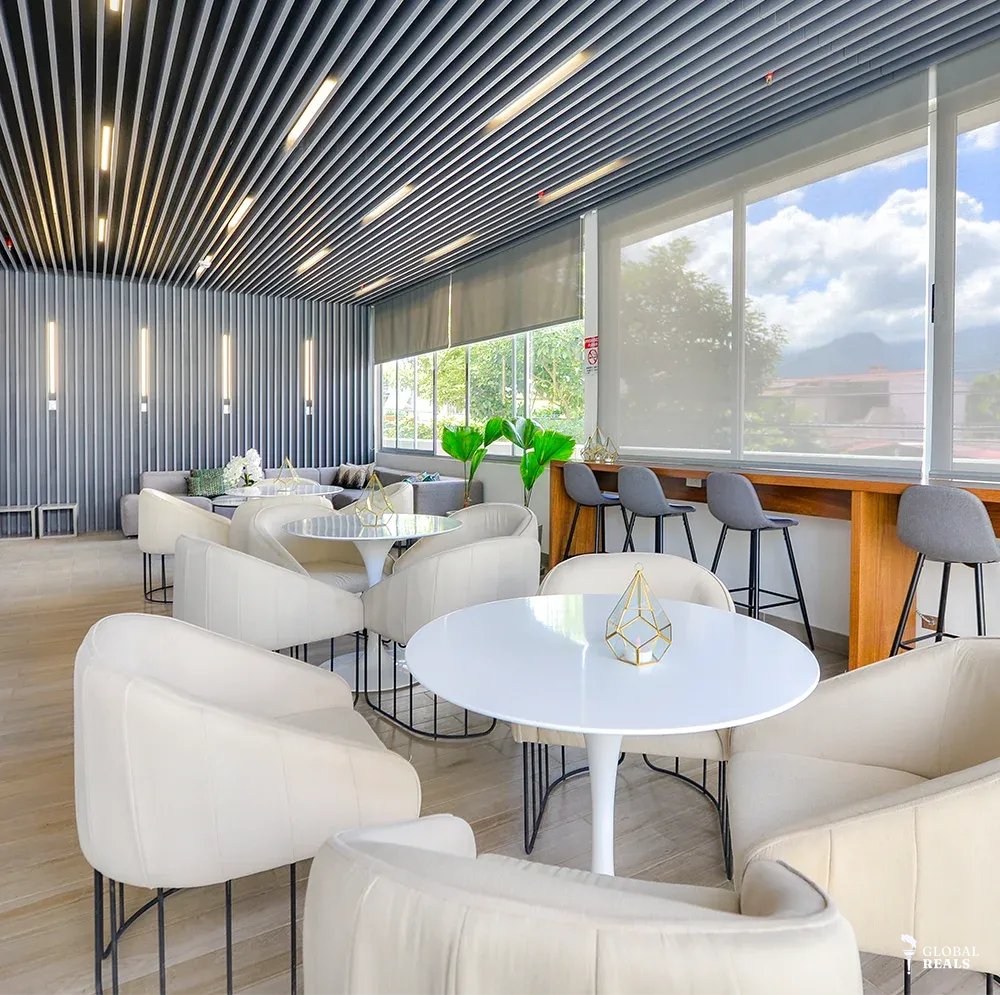 🏙️ APARTAMENTO AMOBLADO EN ALQUILER –TORRE U NUNCIATURA, ROHRMOSER