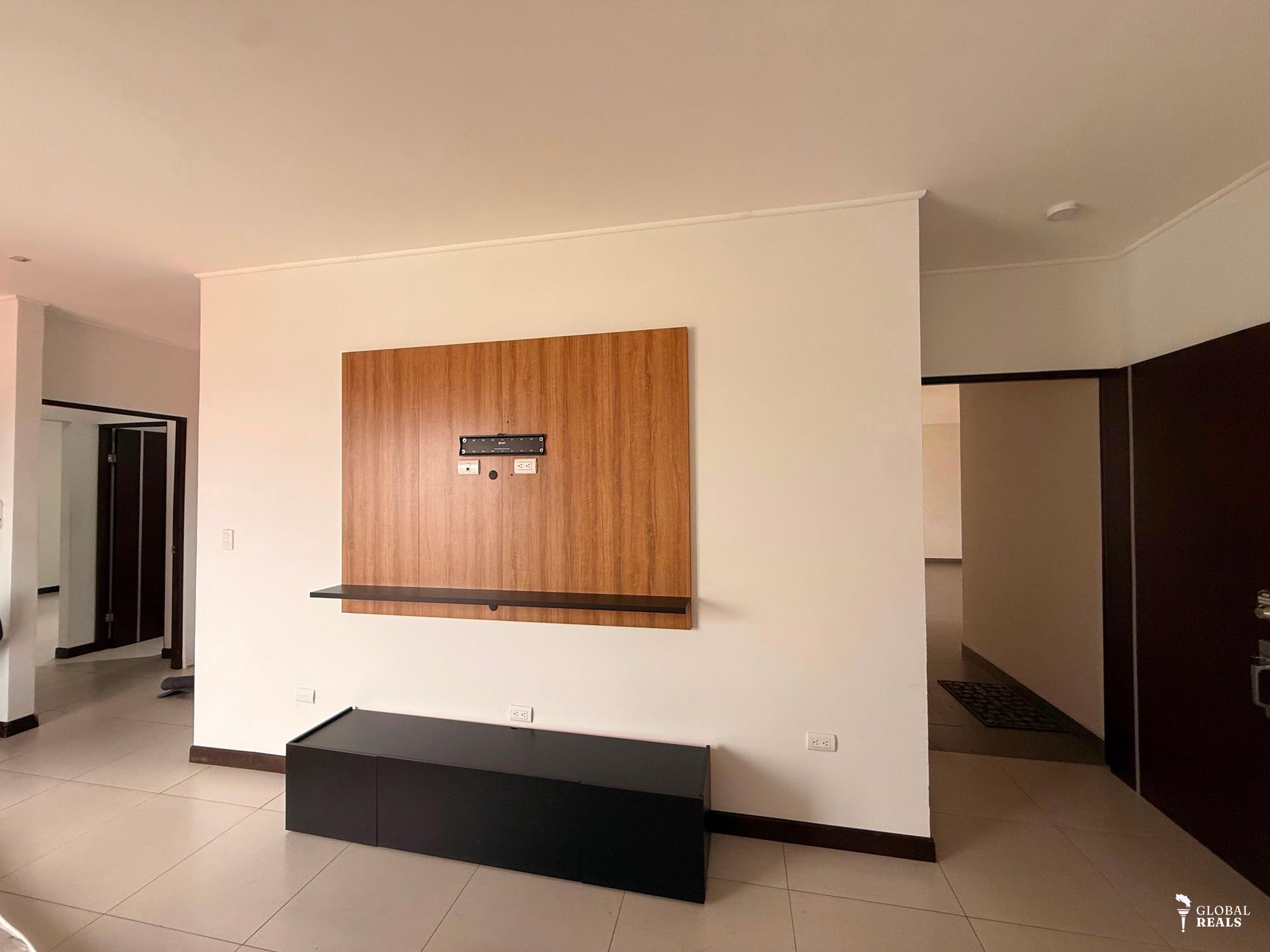 Se alquila apartamento Rohrmoser